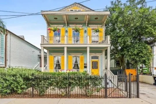 Every New Orleans House Style Wears Its Roof Differently